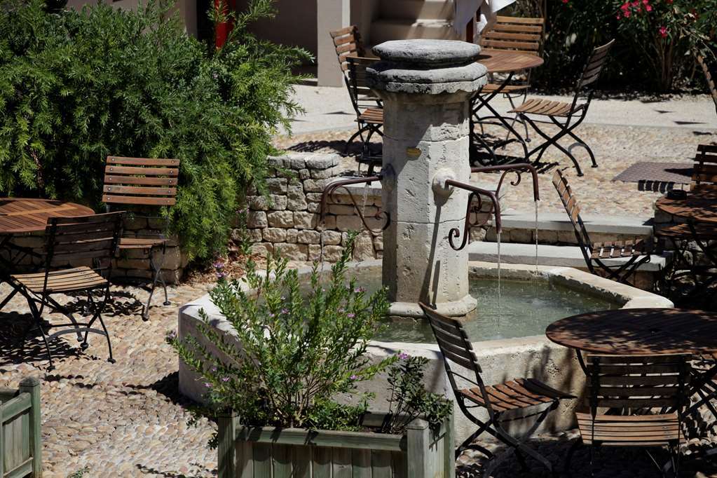 Terre De Provence Hotel & Spa Le Pontet  Exterior photo